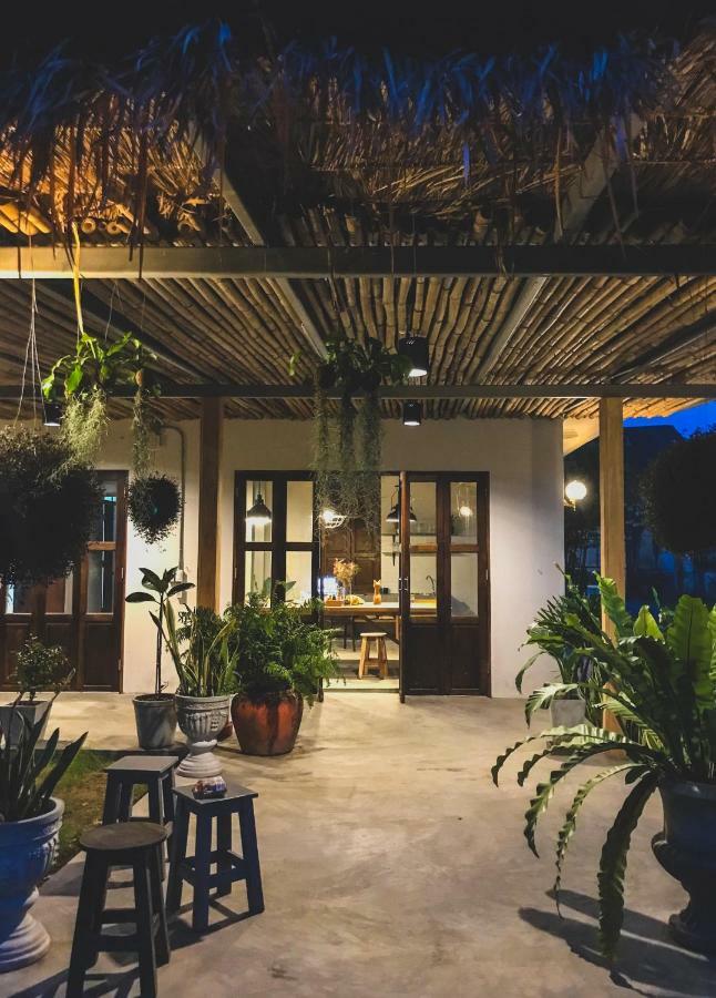 Hotel The Oldtale Chiang Mai Esterno foto