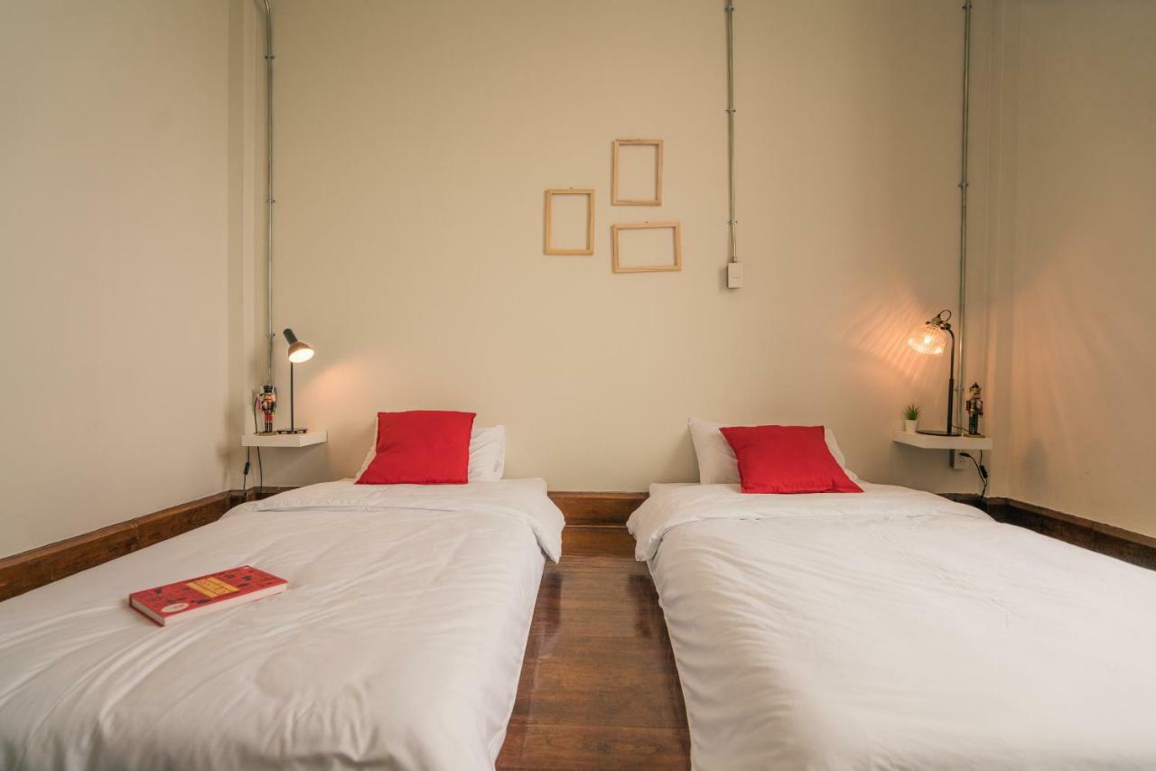 Hotel The Oldtale Chiang Mai Esterno foto