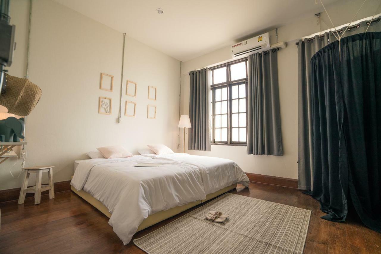 Hotel The Oldtale Chiang Mai Esterno foto